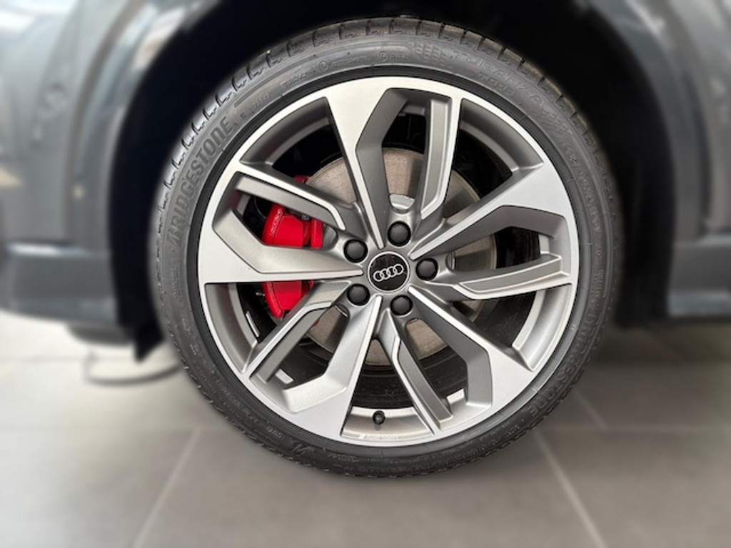 Audi SQ2