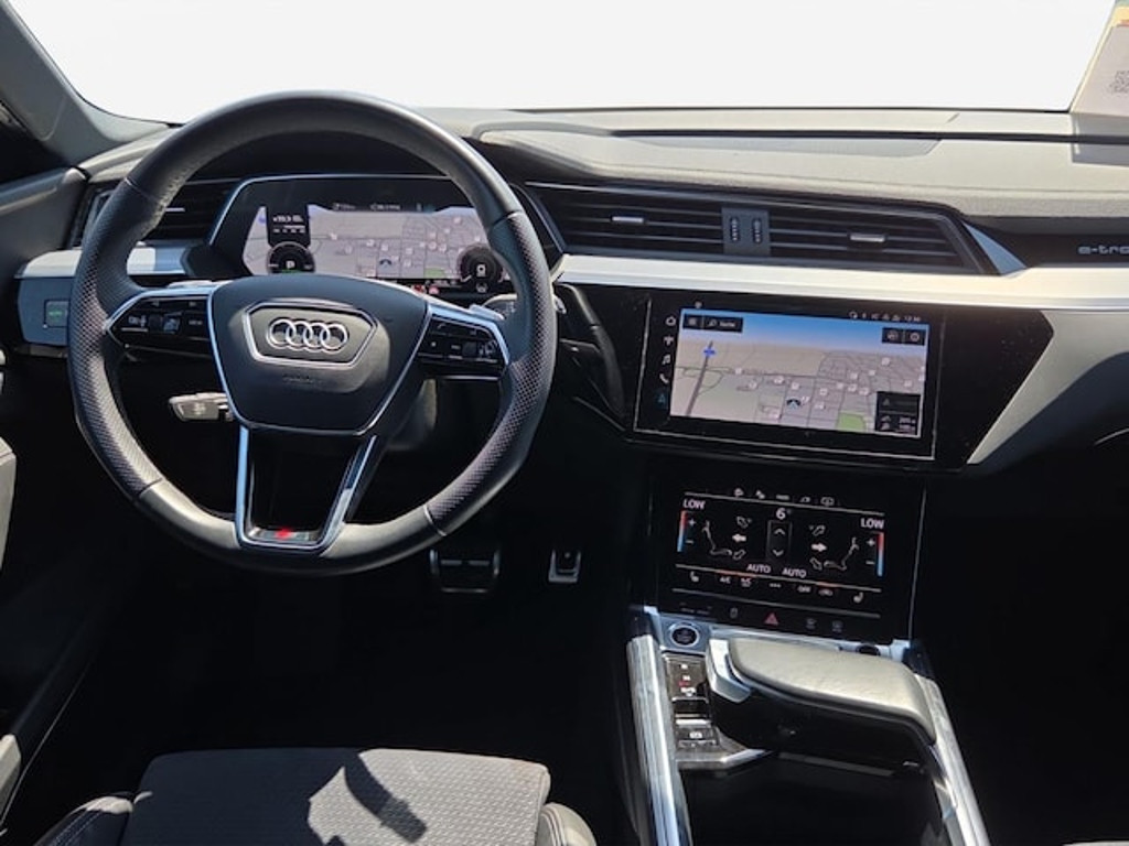 Audi Q8 e-tron
