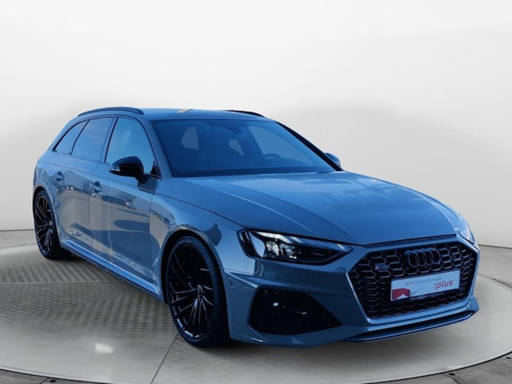 Audi RS4