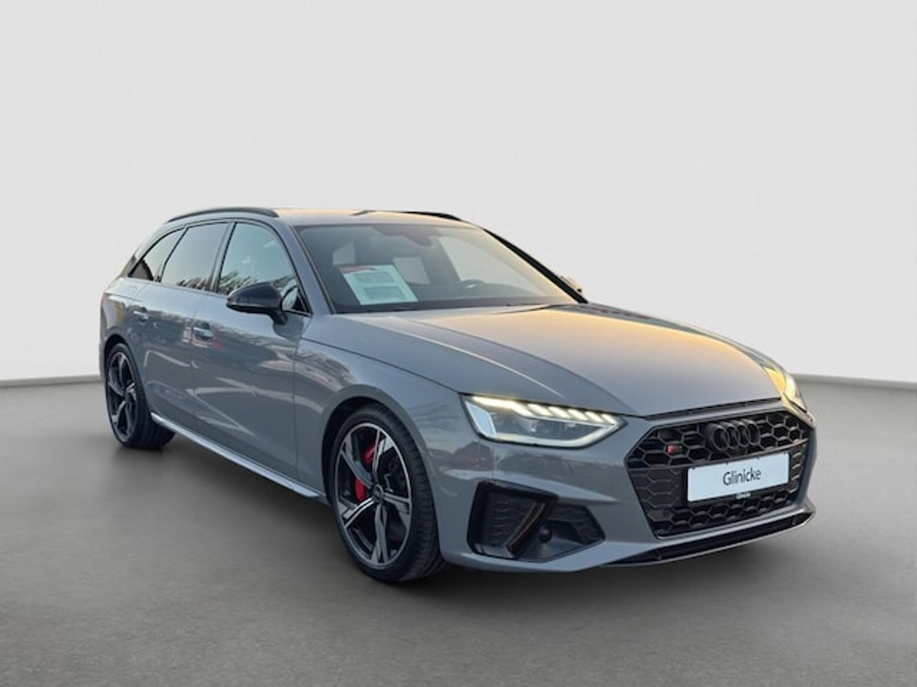 Audi S4