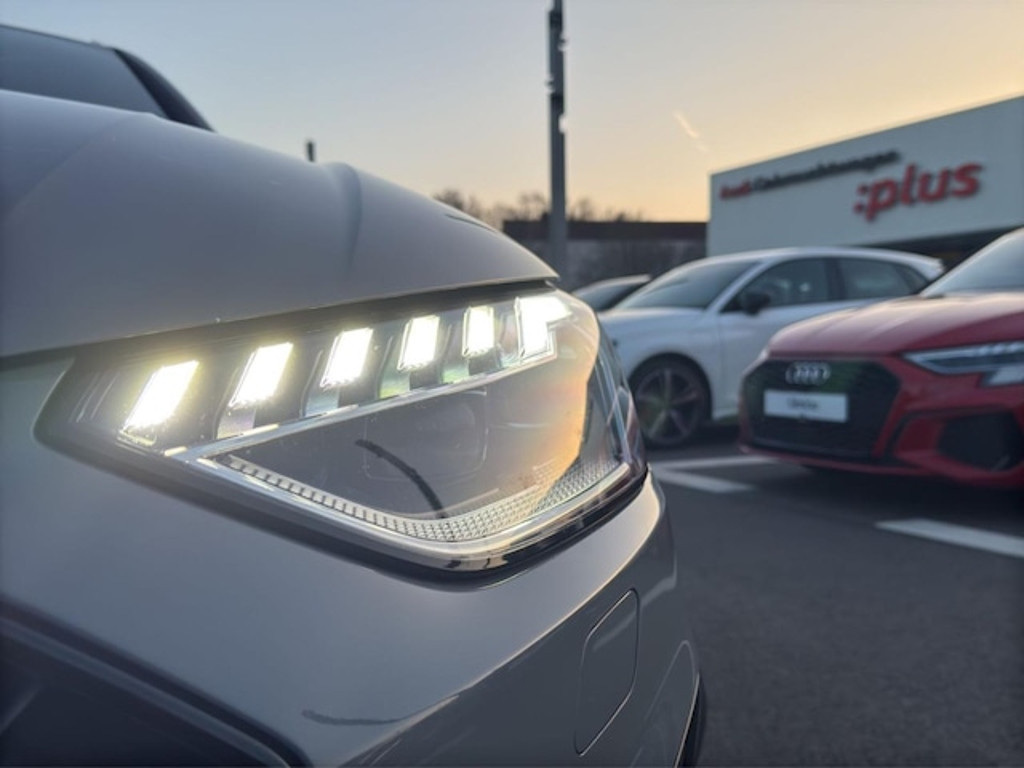 Audi S4