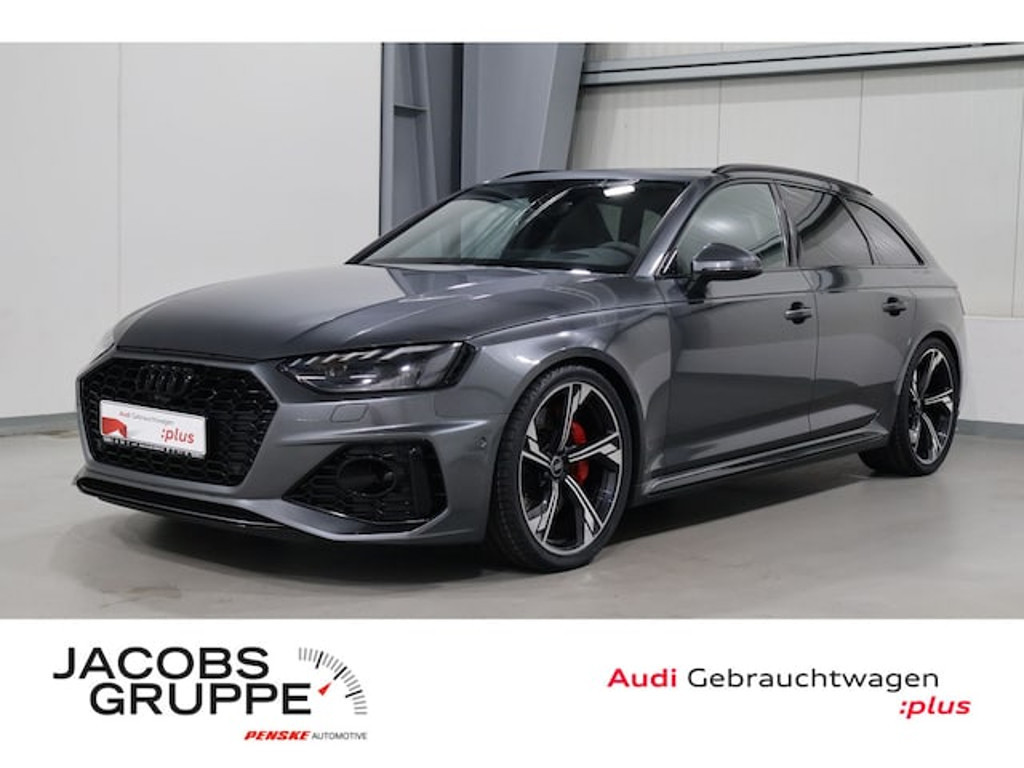 Audi RS4 Avant Quattro
