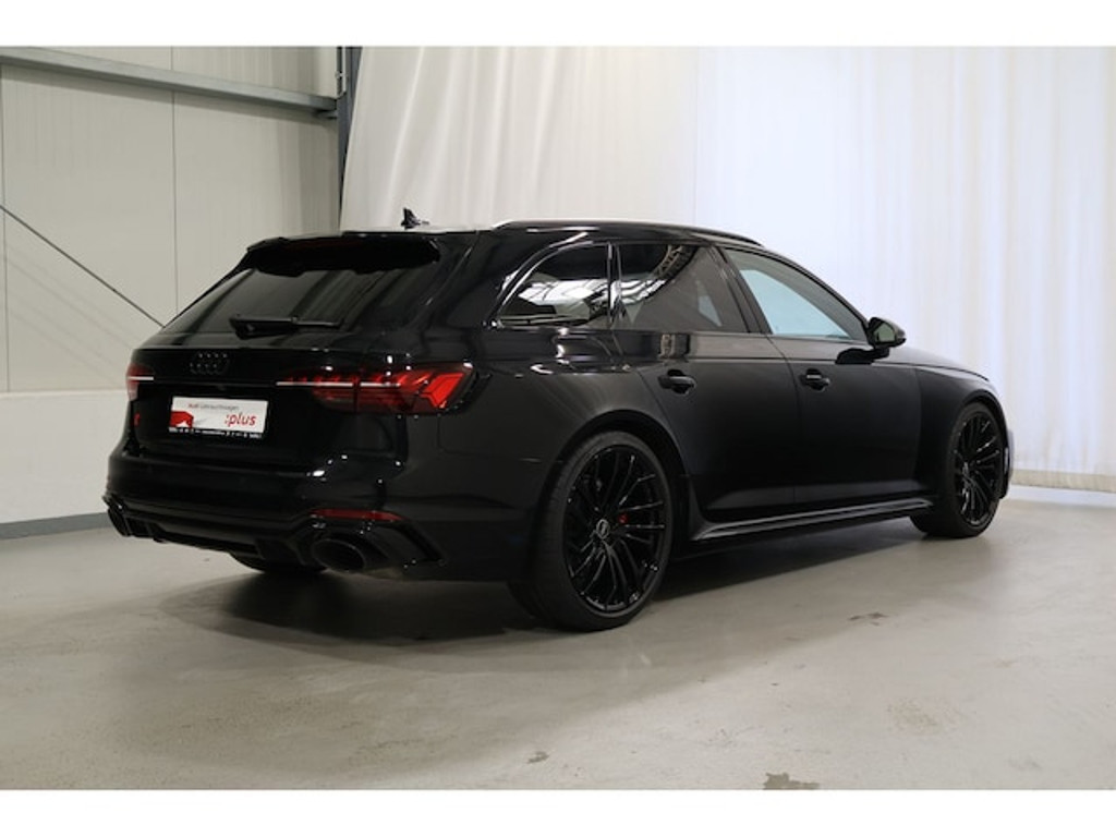 Audi RS4