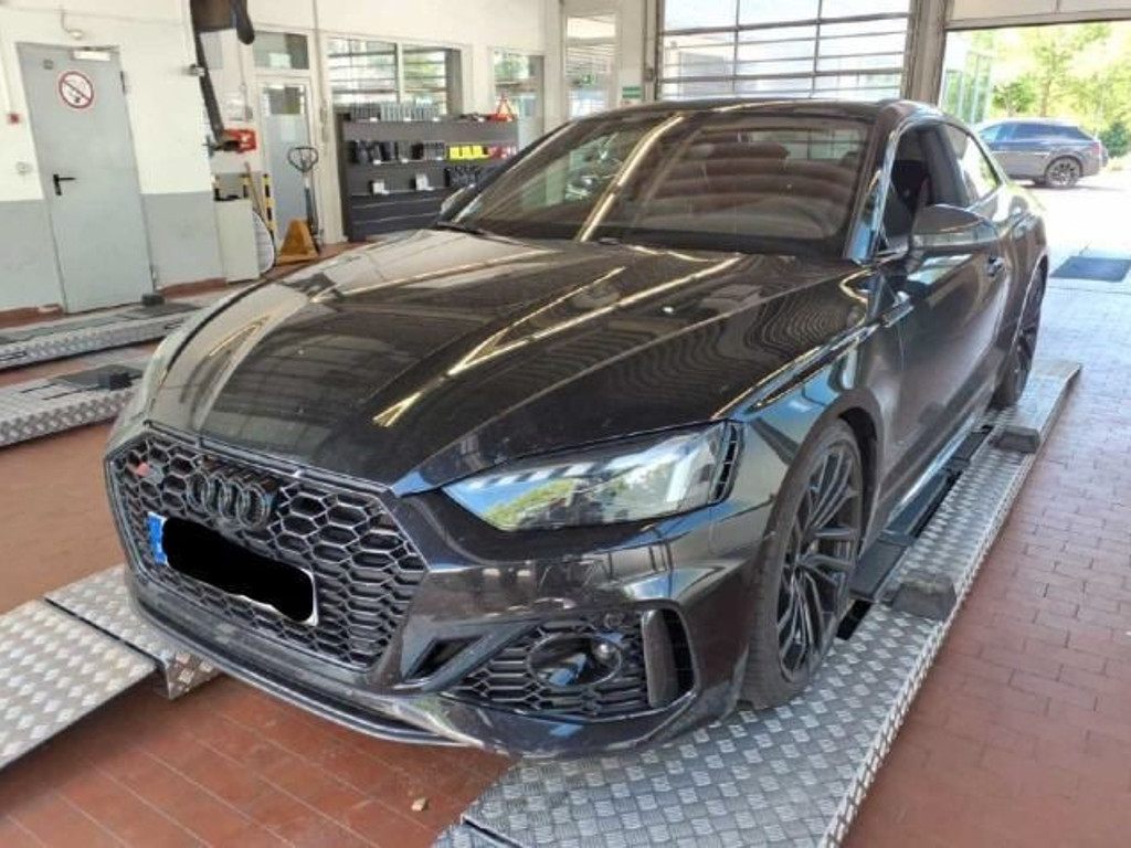 Audi RS5