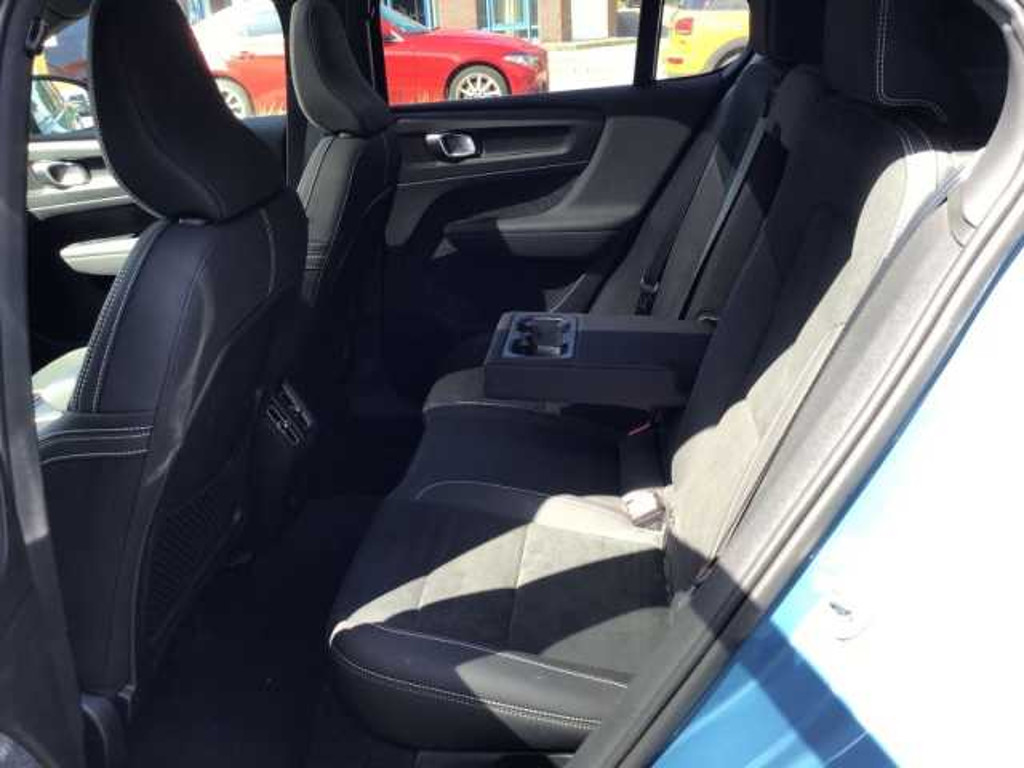 Volvo C40