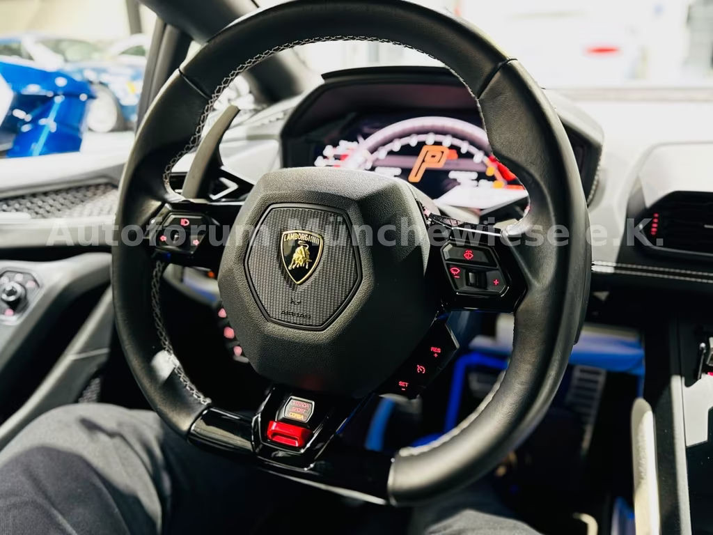 Lamborghini Huracan