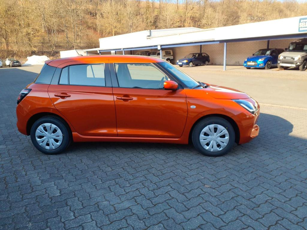 Suzuki Swift 4x2 Club Hybrid