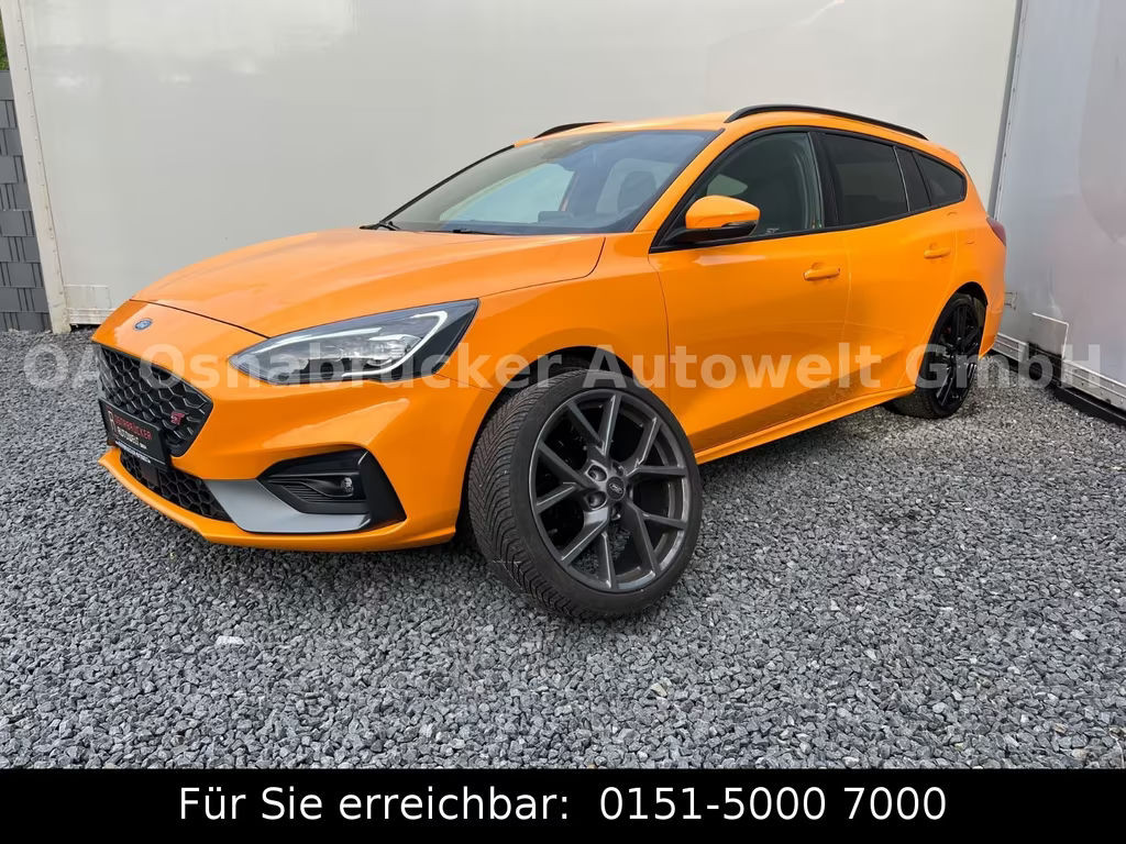 Ford Focus Wagon ST Line