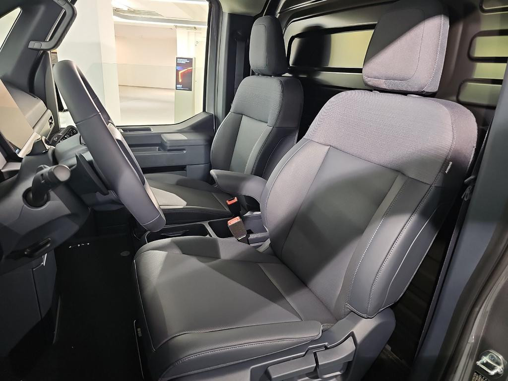 Kia PV5 Passenger