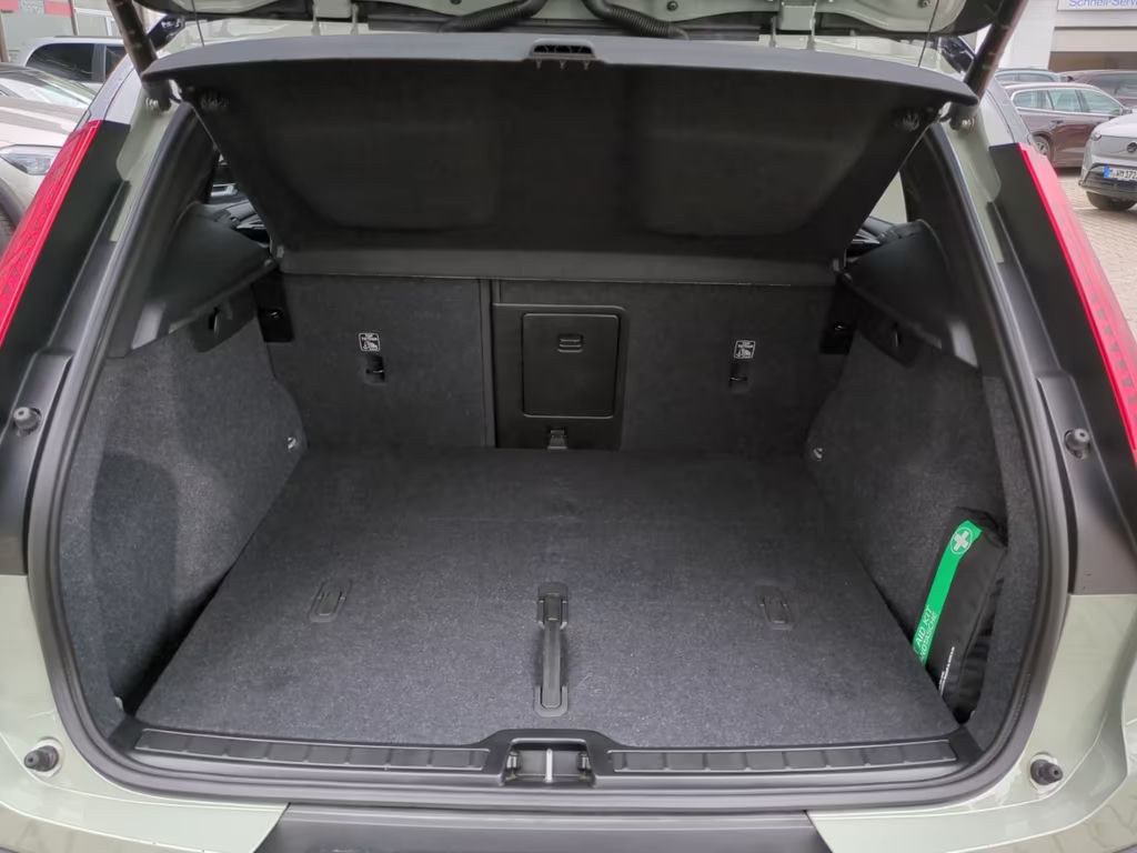 Volvo EX40