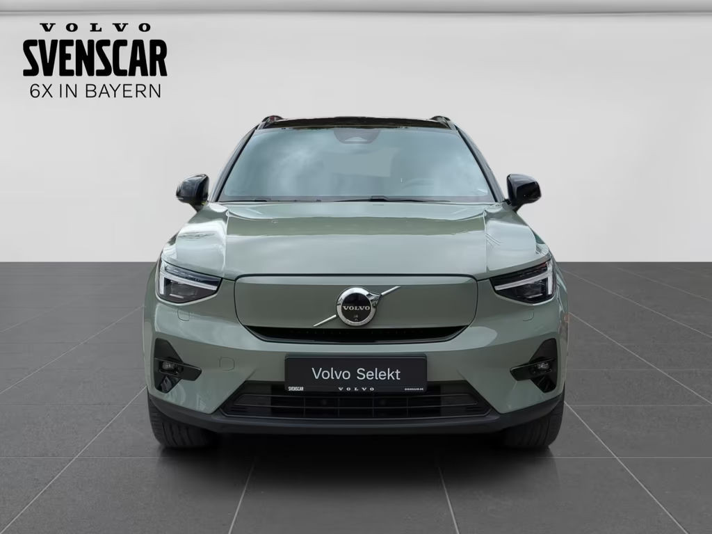 Volvo EX40