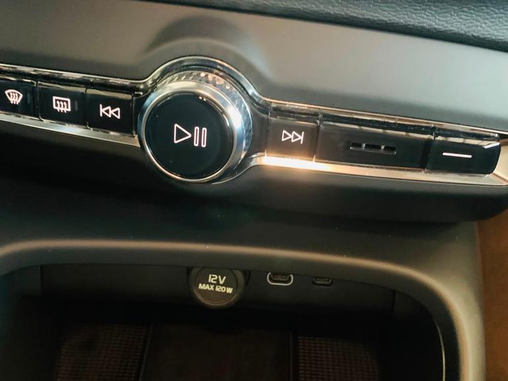 Volvo C40