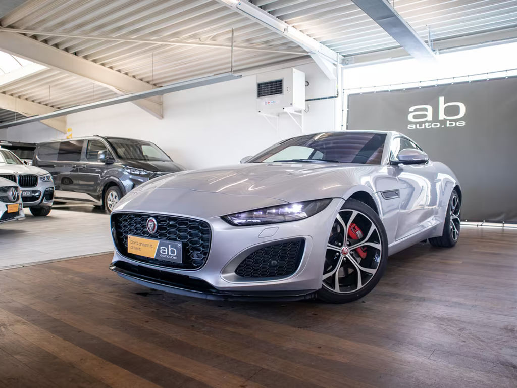 Jaguar F-Type P300 2.0