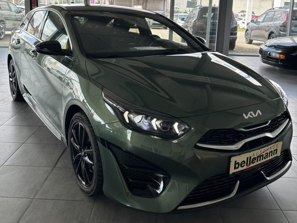 Kia ProCeed