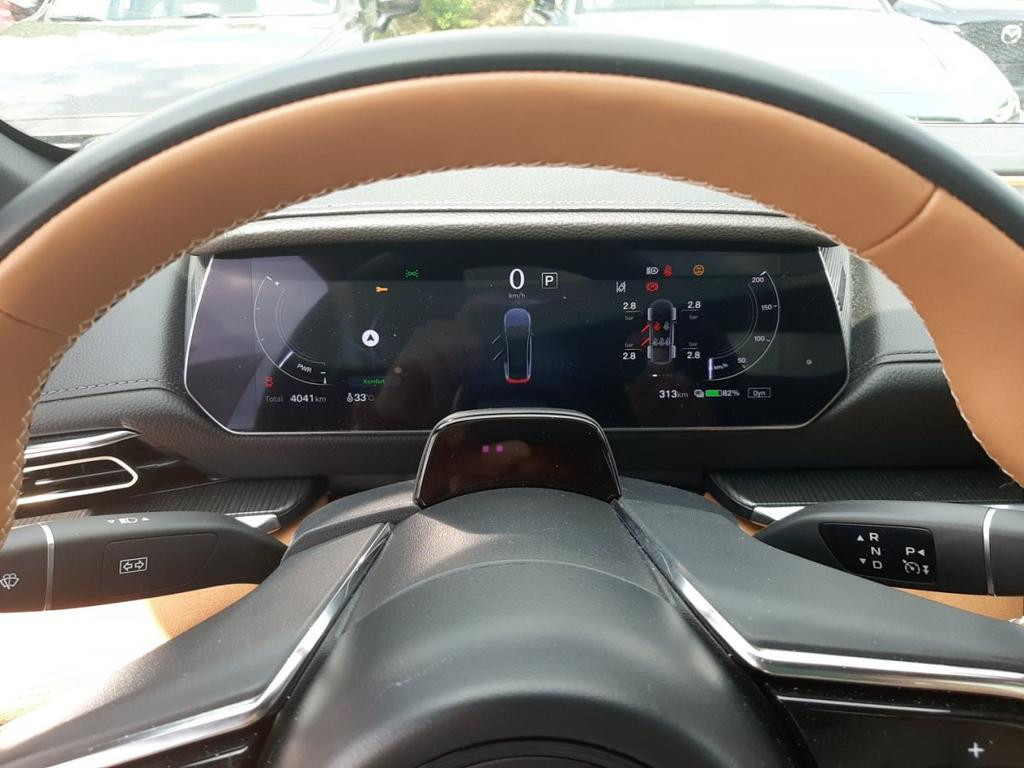 Mazda 6e