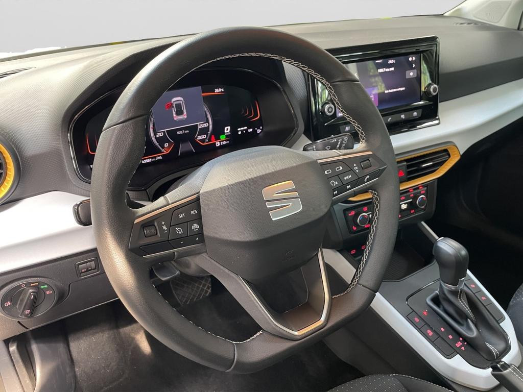 Seat Arona