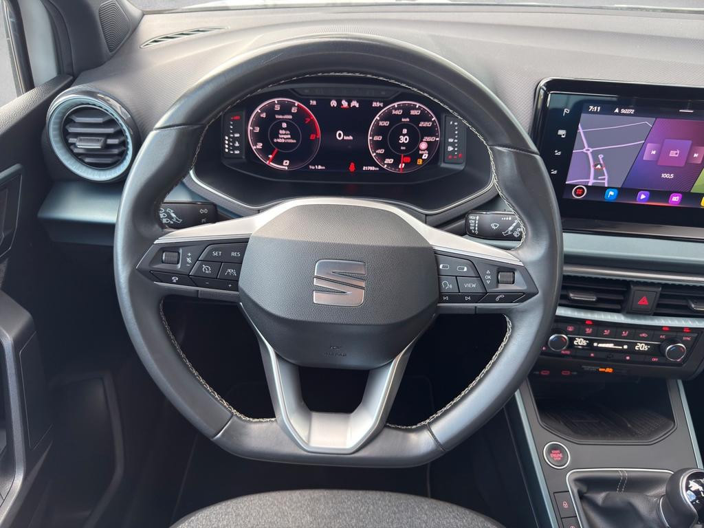 Seat Arona
