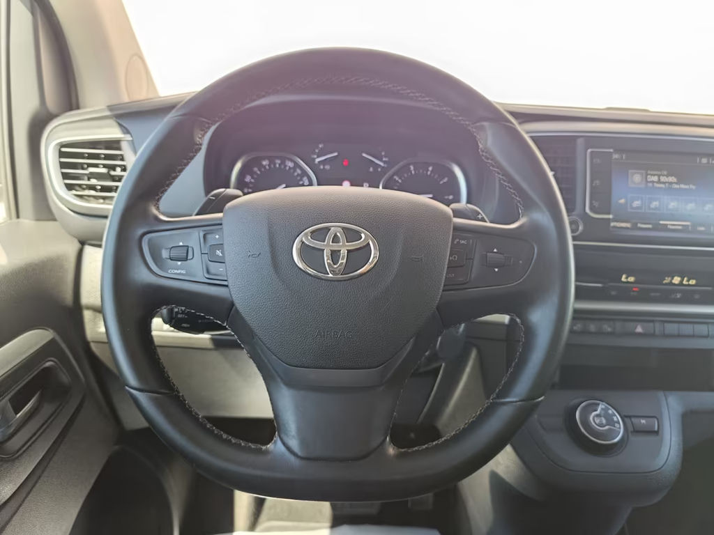 Toyota Proace (Verso)