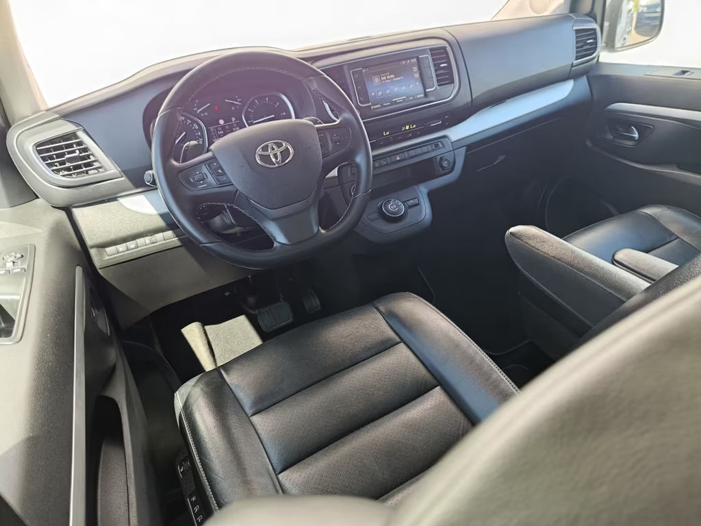 Toyota Proace (Verso)