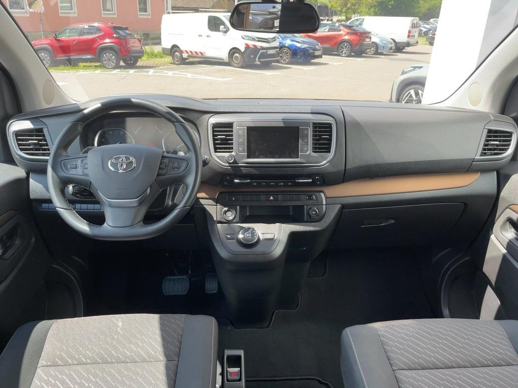 Toyota Proace (Verso)