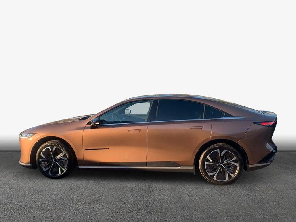Mazda 6e