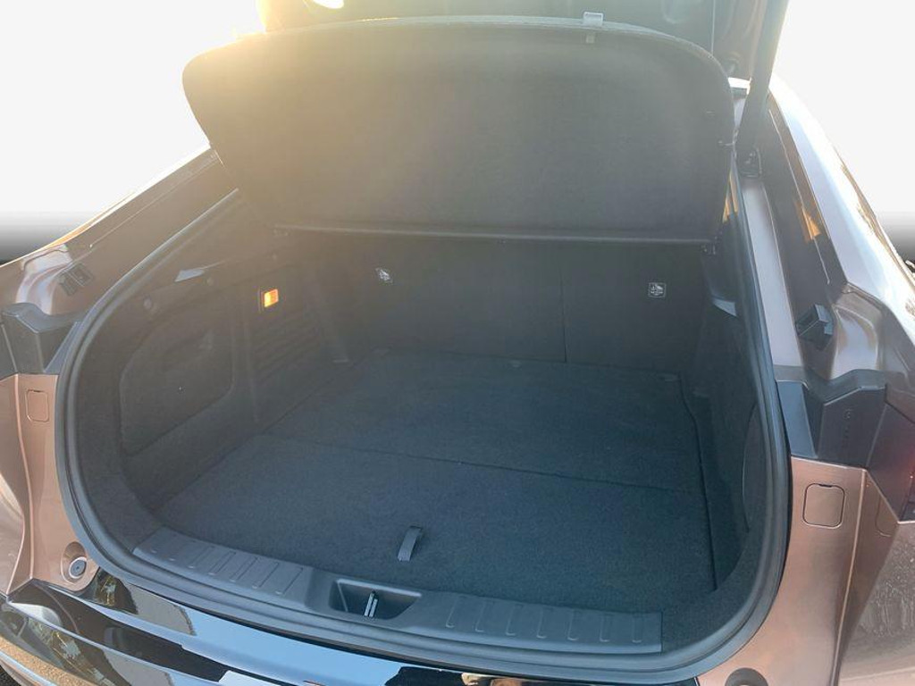 Mazda 6e