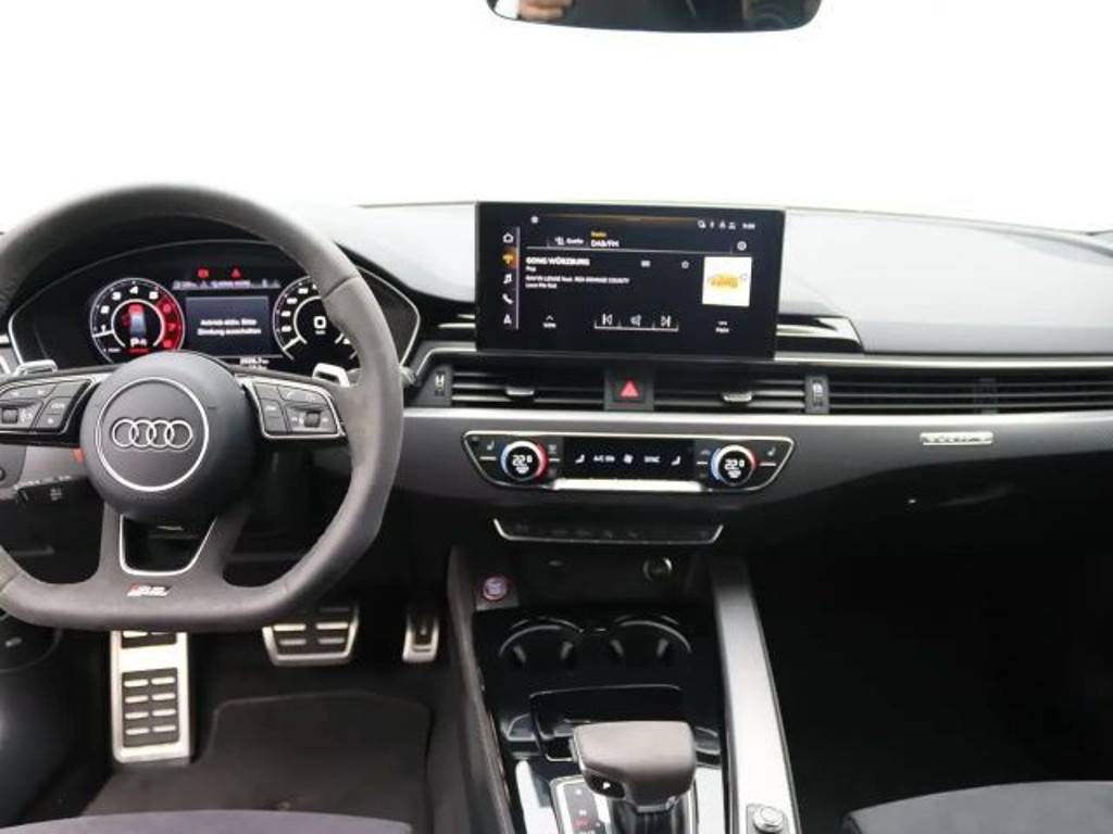 Audi RS4