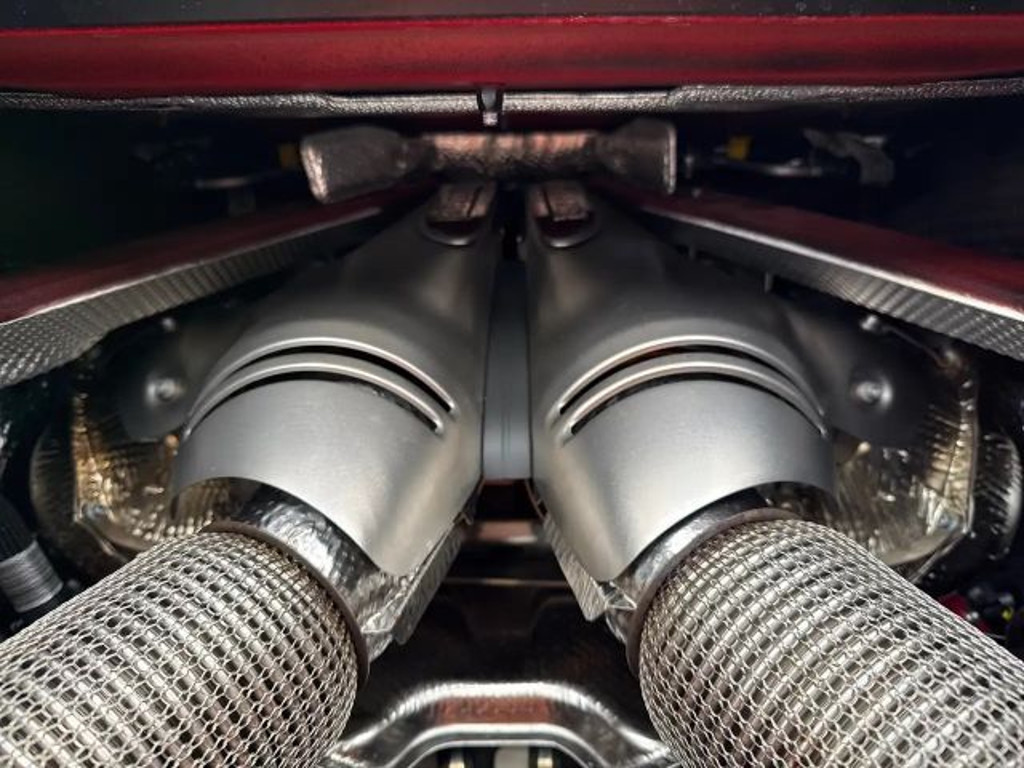 Ferrari 296 GTS