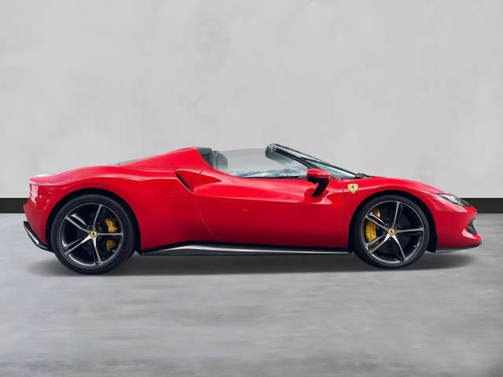 Ferrari 296 GTS
