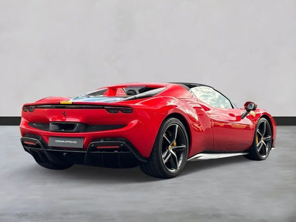 Ferrari 296 GTS