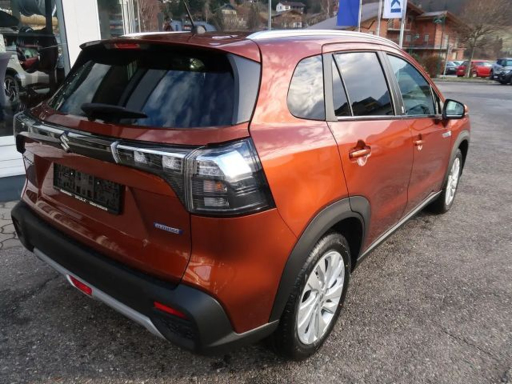 Suzuki S-Cross