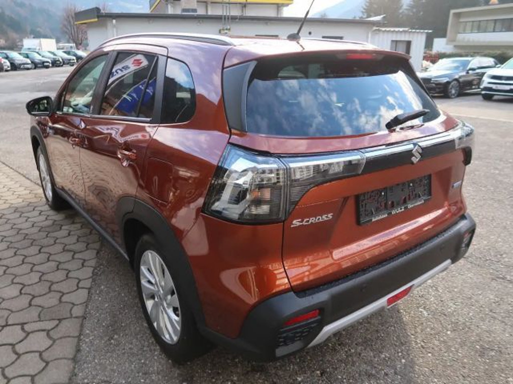 Suzuki S-Cross