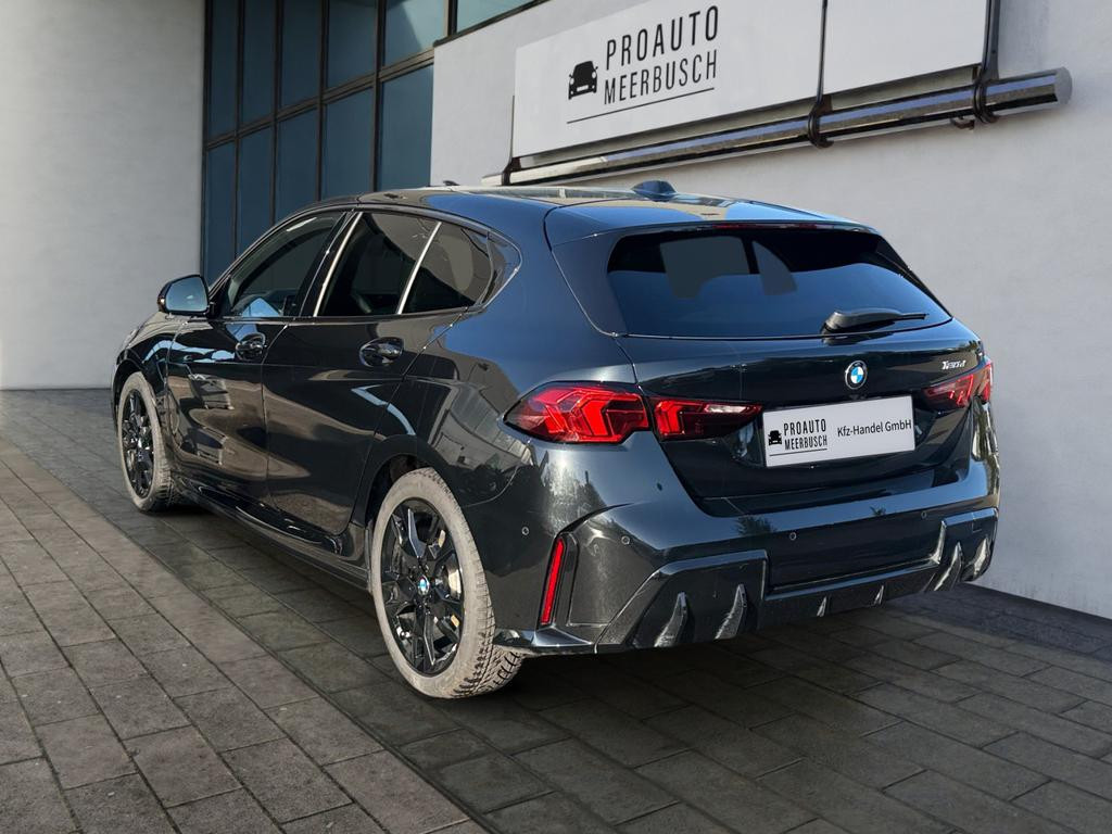 BMW 1 Serie 120 M-Sport Sedan 120d