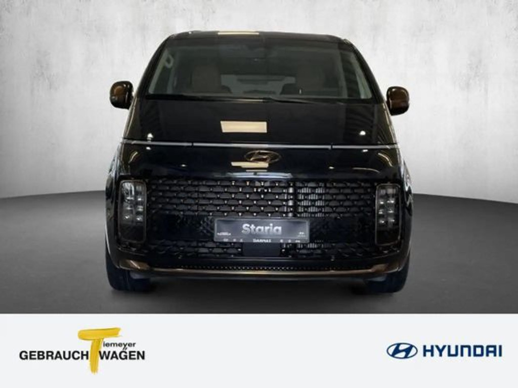 Hyundai Staria Signature Vierwielaandrijving