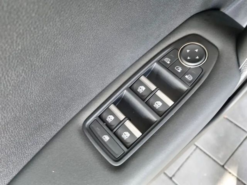 Mitsubishi Grandis