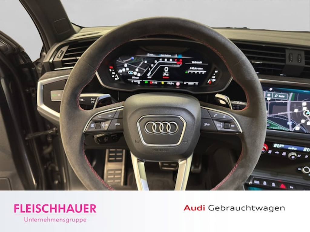 Audi RS Q3