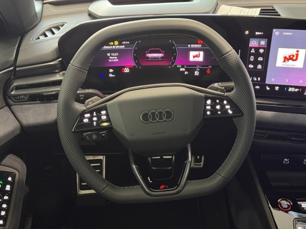 Audi A6 e-tron