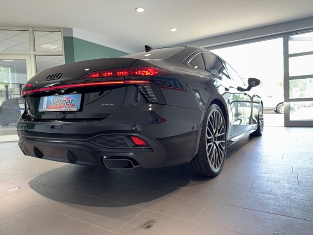 Audi A6 e-tron