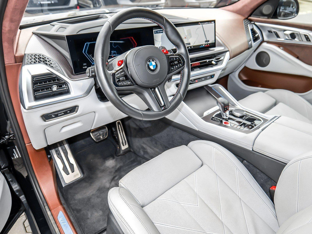 BMW XM