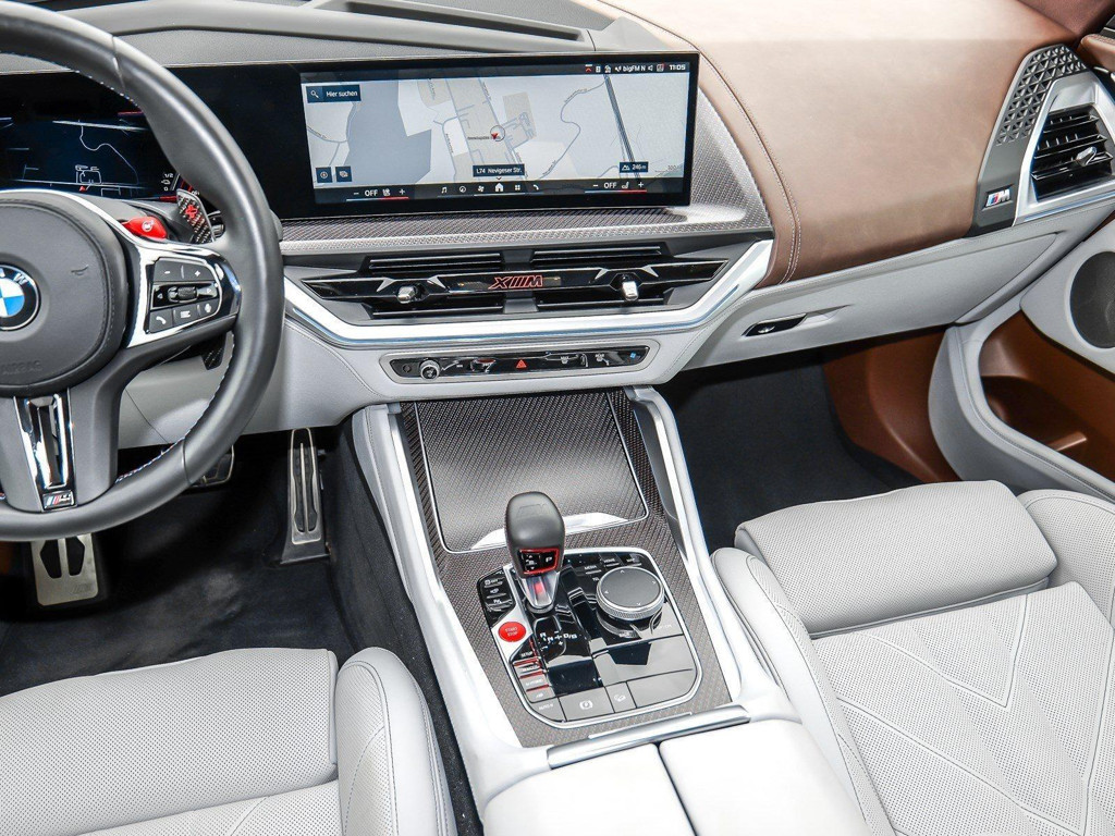 BMW XM