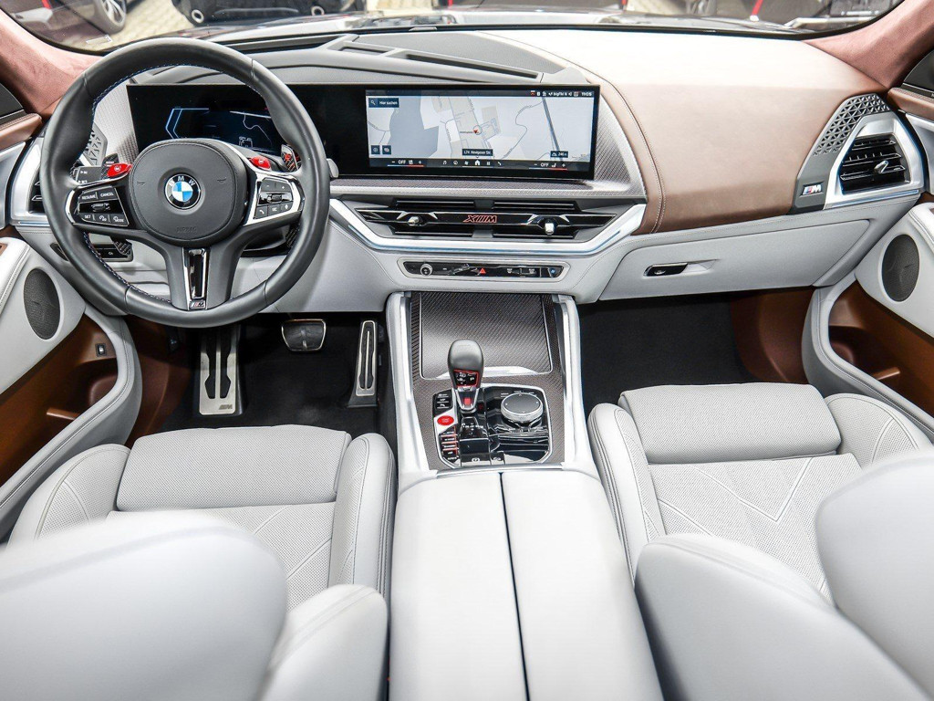 BMW XM