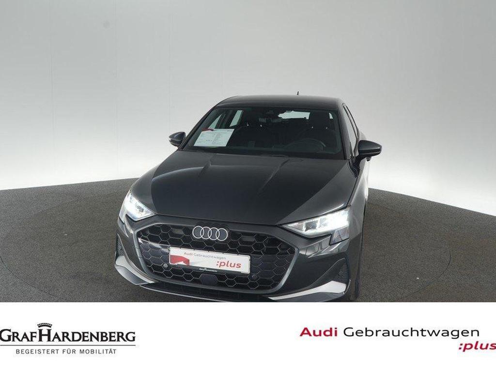 Audi A3 Sportback Sedan S-Tronic 35 TFSI