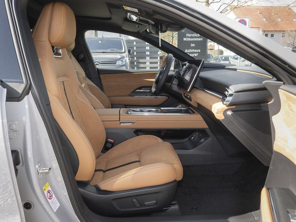 Mazda 6e