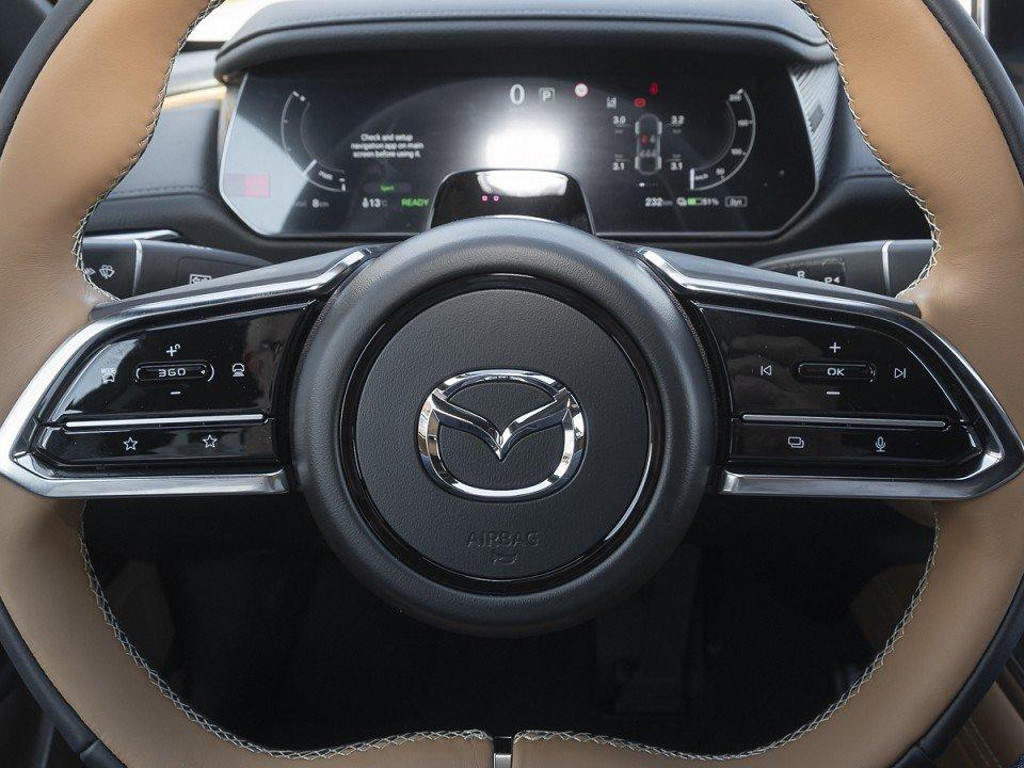 Mazda 6e