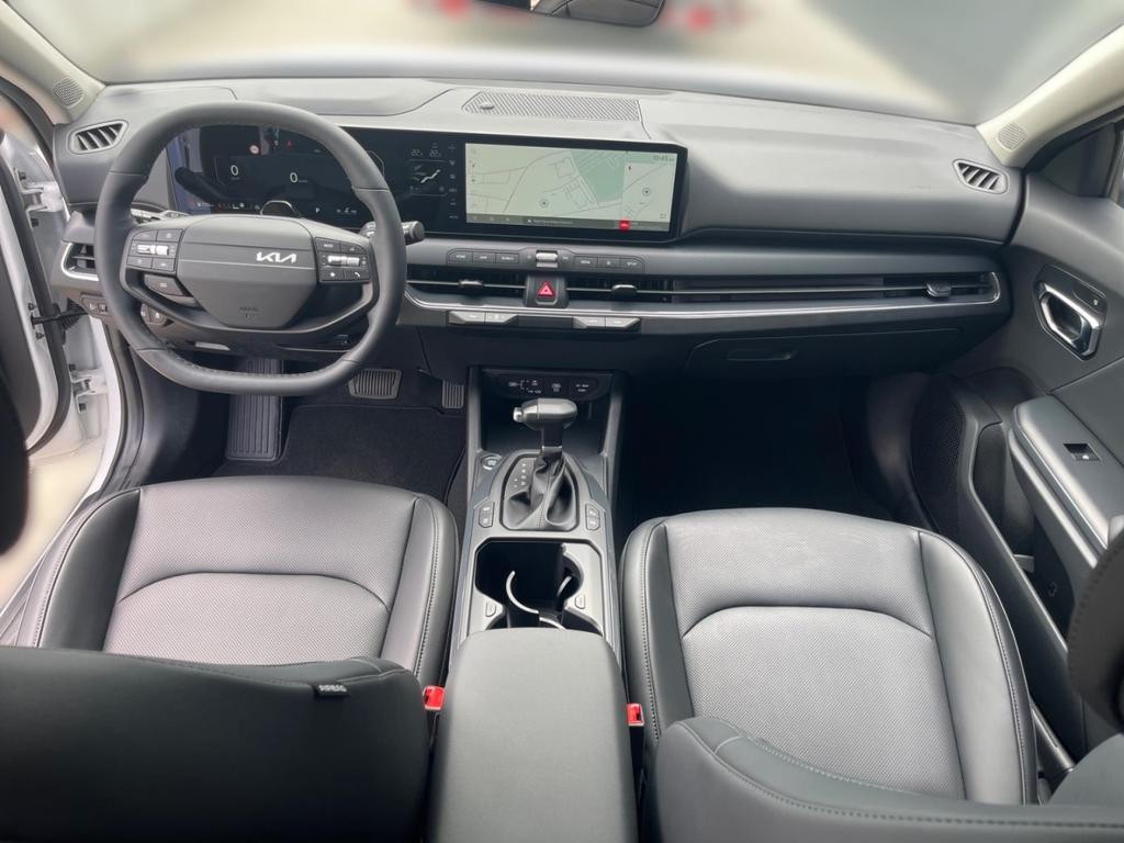 Kia K4