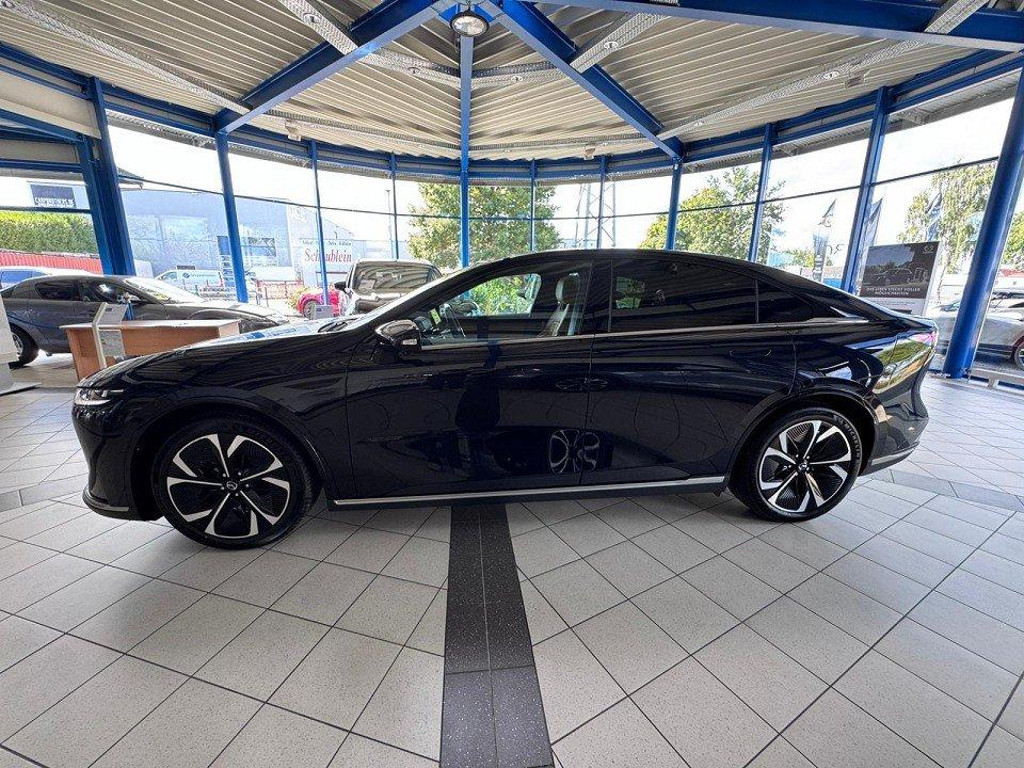 Mazda 6e