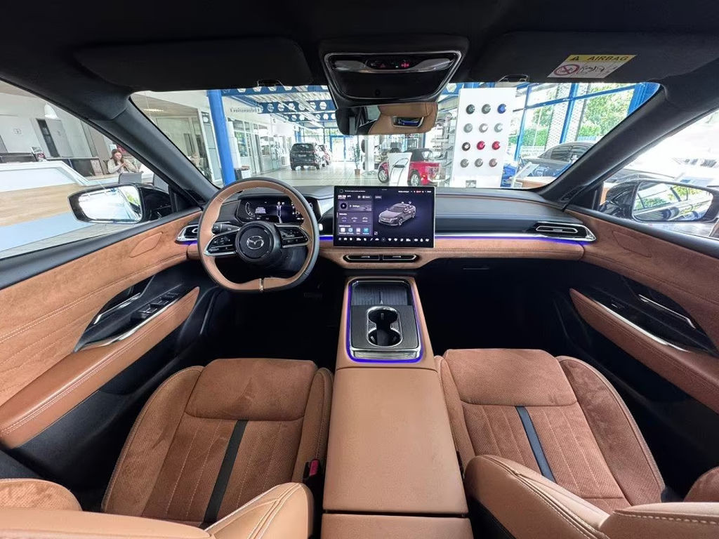 Mazda 6e