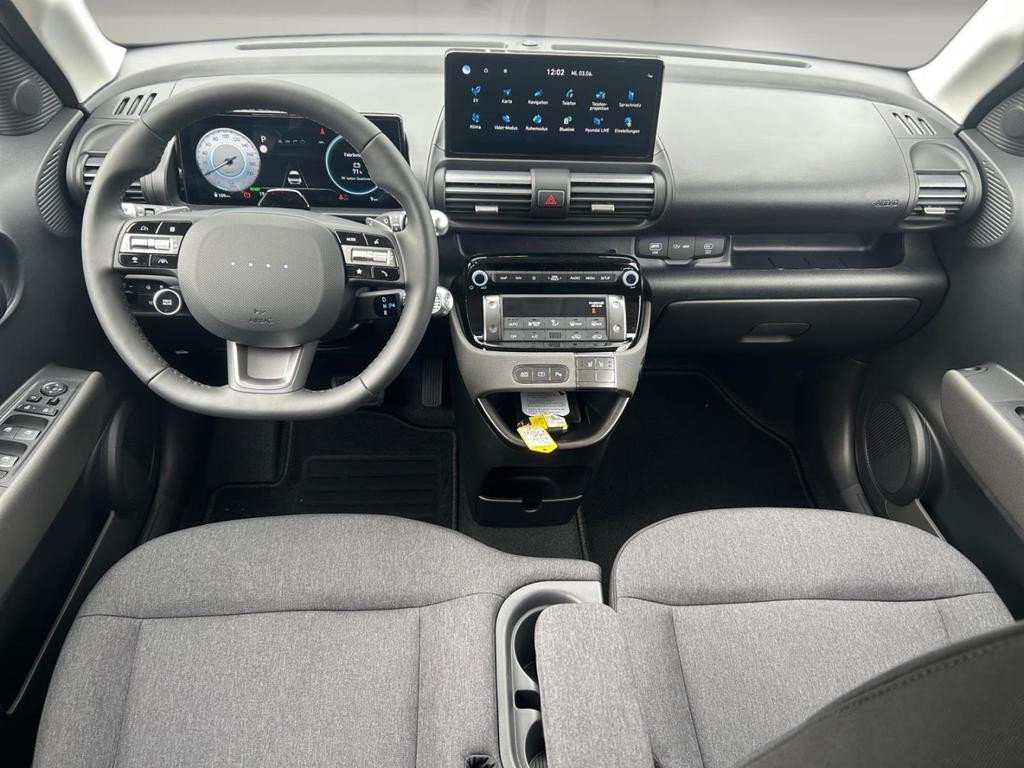 Hyundai INSTER