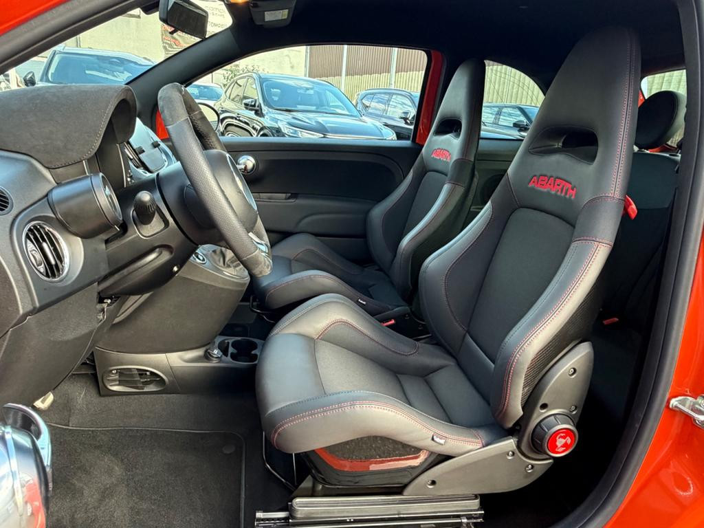 Abarth 695
