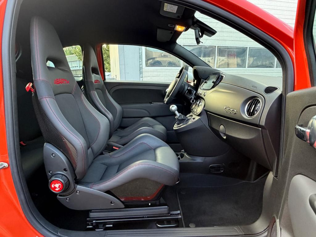 Abarth 695